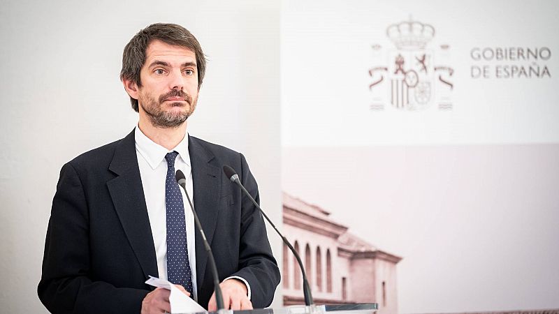 Urtasun asegura que el 'no' de Podemos a los decretos responde más "a la politiquería" que al interés general