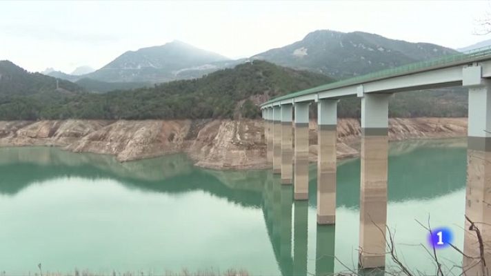 L'Informatiu - Els pagesos, al límit per la falta de pluges