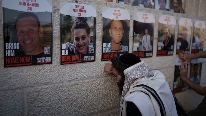 Telediario 2 - Los rehenes cumplen tres meses en manos de Hamás