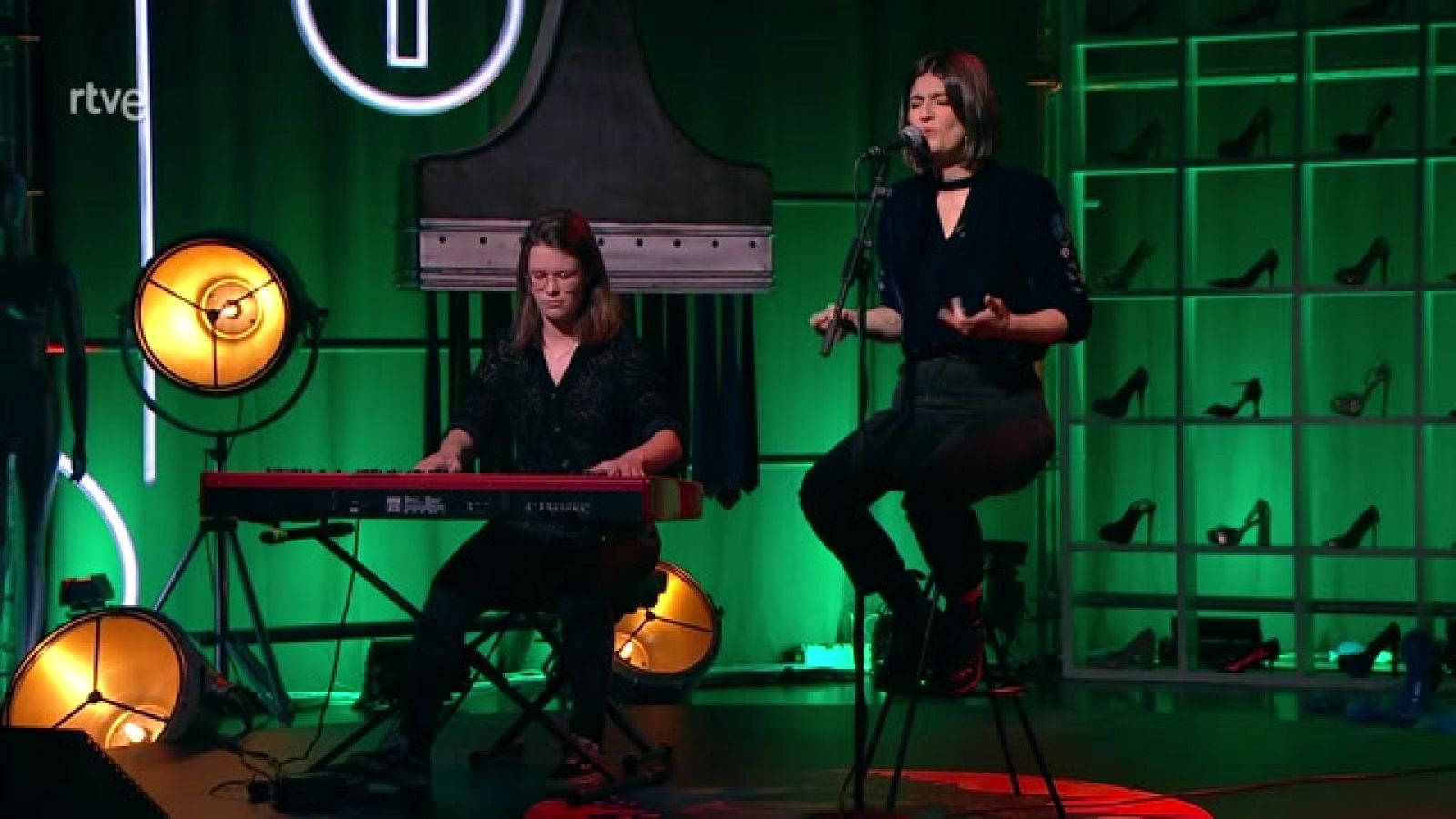 Culturas 2 - Matilda Mirana interpreta 'Sin Señal' - Ver ahora