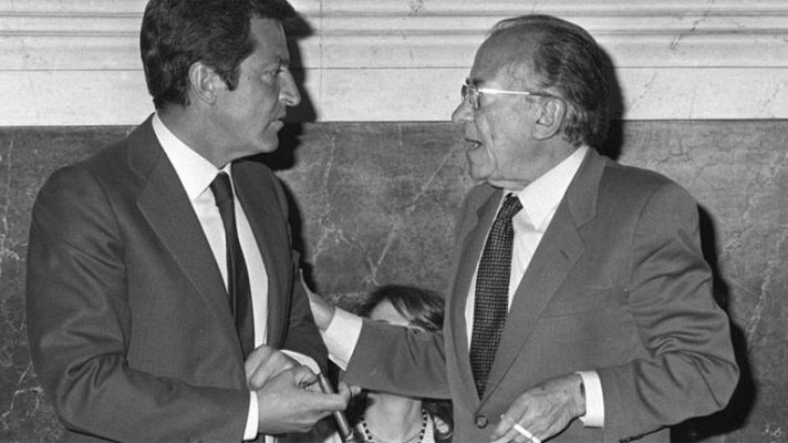 Fue noticia en el Archivo de RTVE - La legalización en 1977 del PCE
