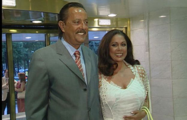  - Isabel Pantoja, en el banquillo