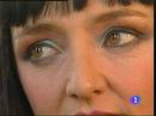  - María de Medeiros, actriz que canta