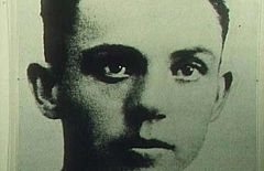 Informe semanal - Miguel Hernández, el poeta de la luz y el asombro