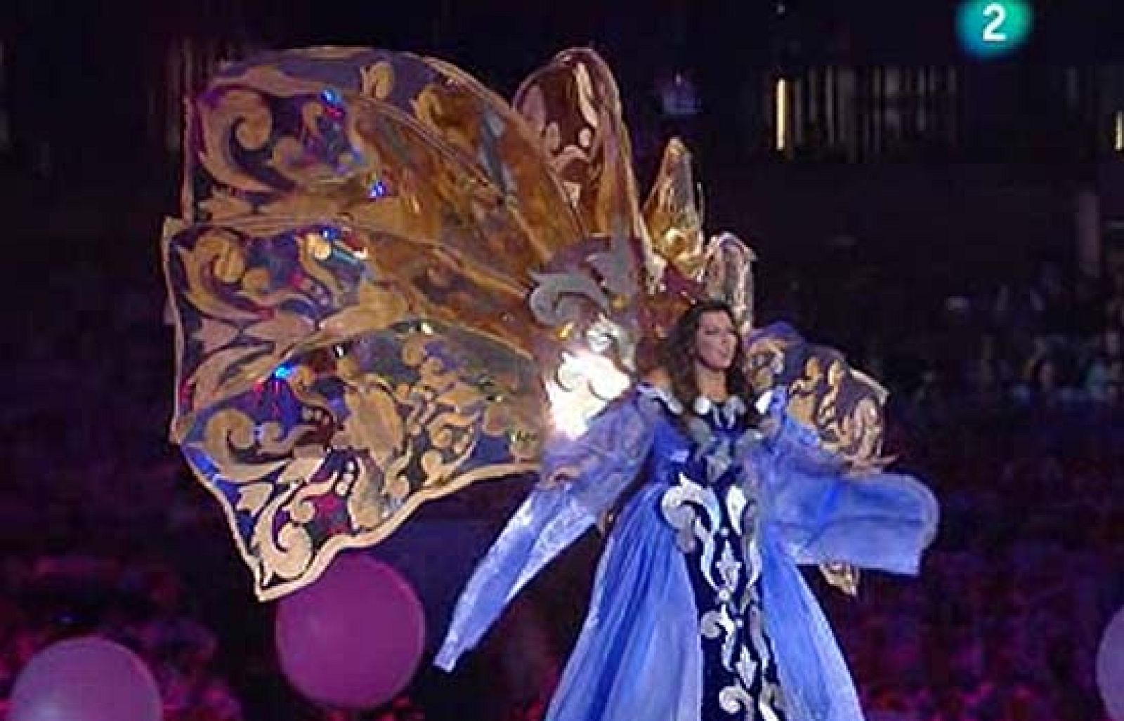   La ciudad rusa de Sochi, cerca del Mar Negro, será la que acoja los Juegos Olímpicos de Invierno de 2014. Por eso durante la clausura de los Juegos de Vancouver Sochi ha aprovechado para presentarse en soceidad y vender al mundo las bonanzas de esta ciudad,paraíso de la nieve y los balnearios. 