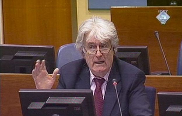  - Se reanuda el juicio a Karadzic