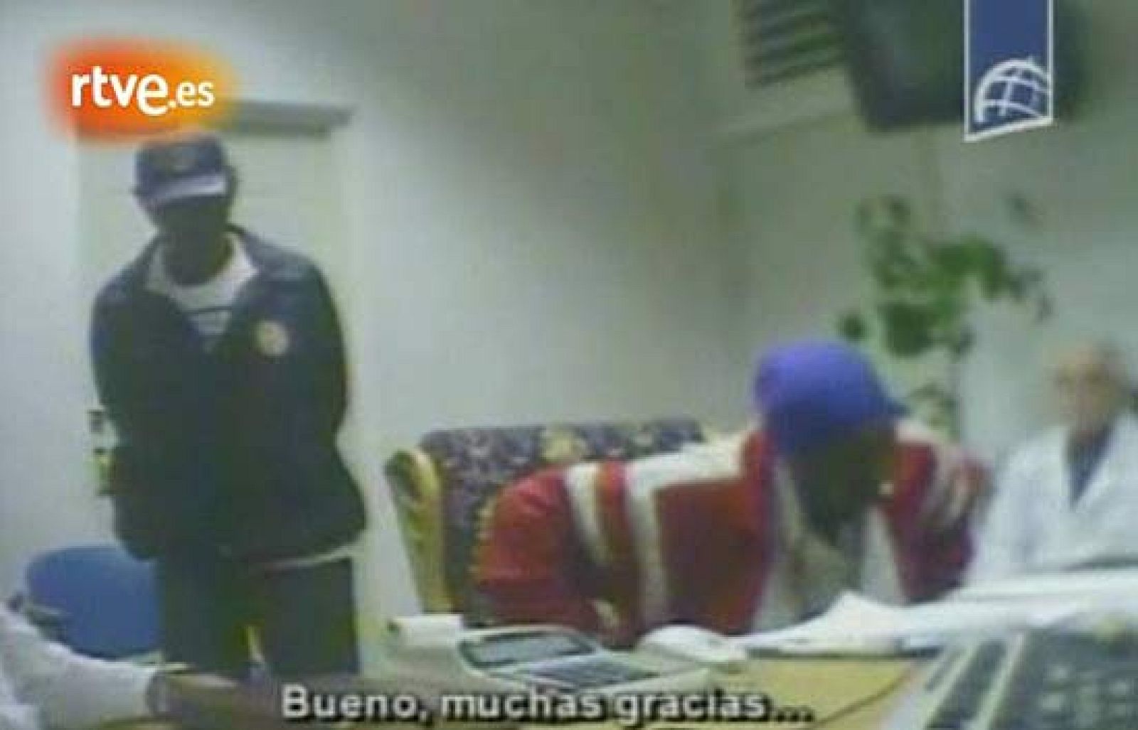 La televisión cubana difunde un vídeo en el que la madre de Zapata da las gracias a los médicos por atender a su hijo.