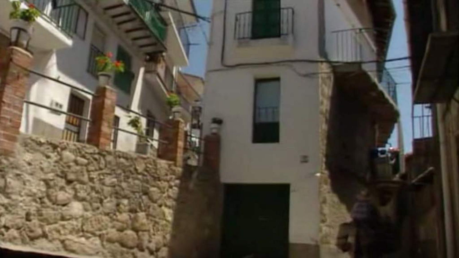 Los pueblos - Pedro Bernardo