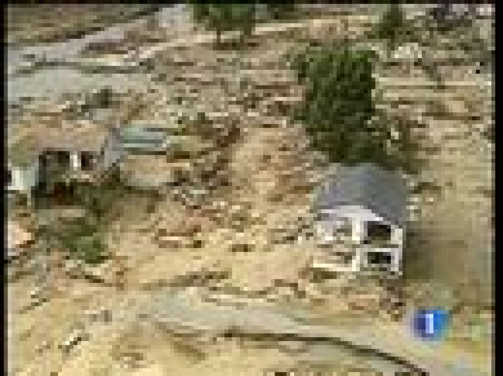  Una nueva imagen aérea permite ver la huella del maremoto en la región chilena de Bío Bío. El tsunami que siguió al gran seísmo del sábado arrasó por completo esta zona costera, muy cerca de Concepción. 