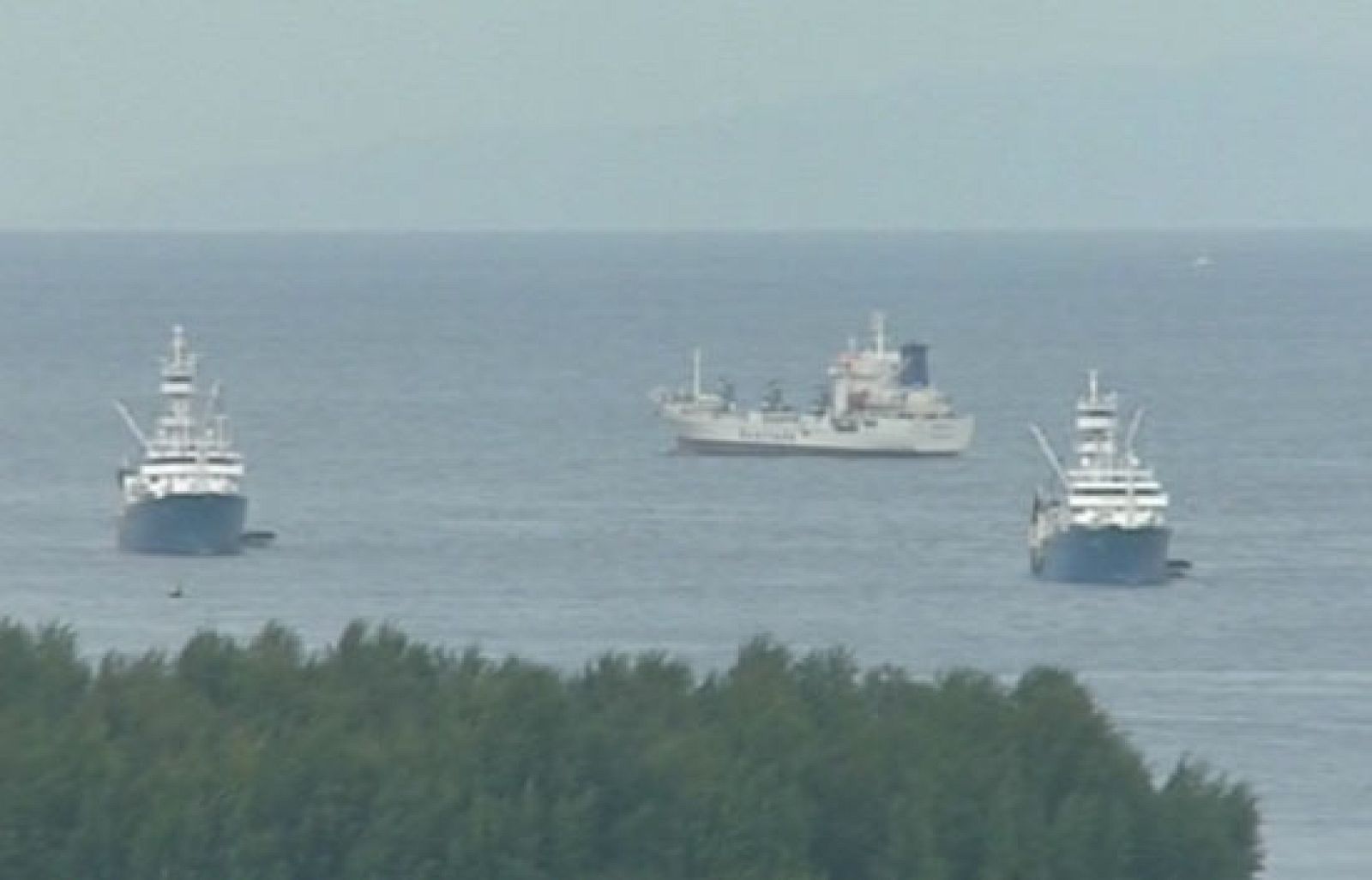 Dos pesqueros españoles han conseguido repeler el ataque de piratas somalíes