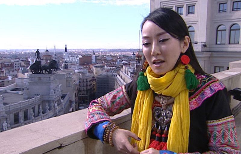 La cantante china Sa Ding Ding está en Madrid.