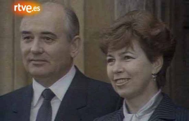 Gorbachov llega al poder (1985)