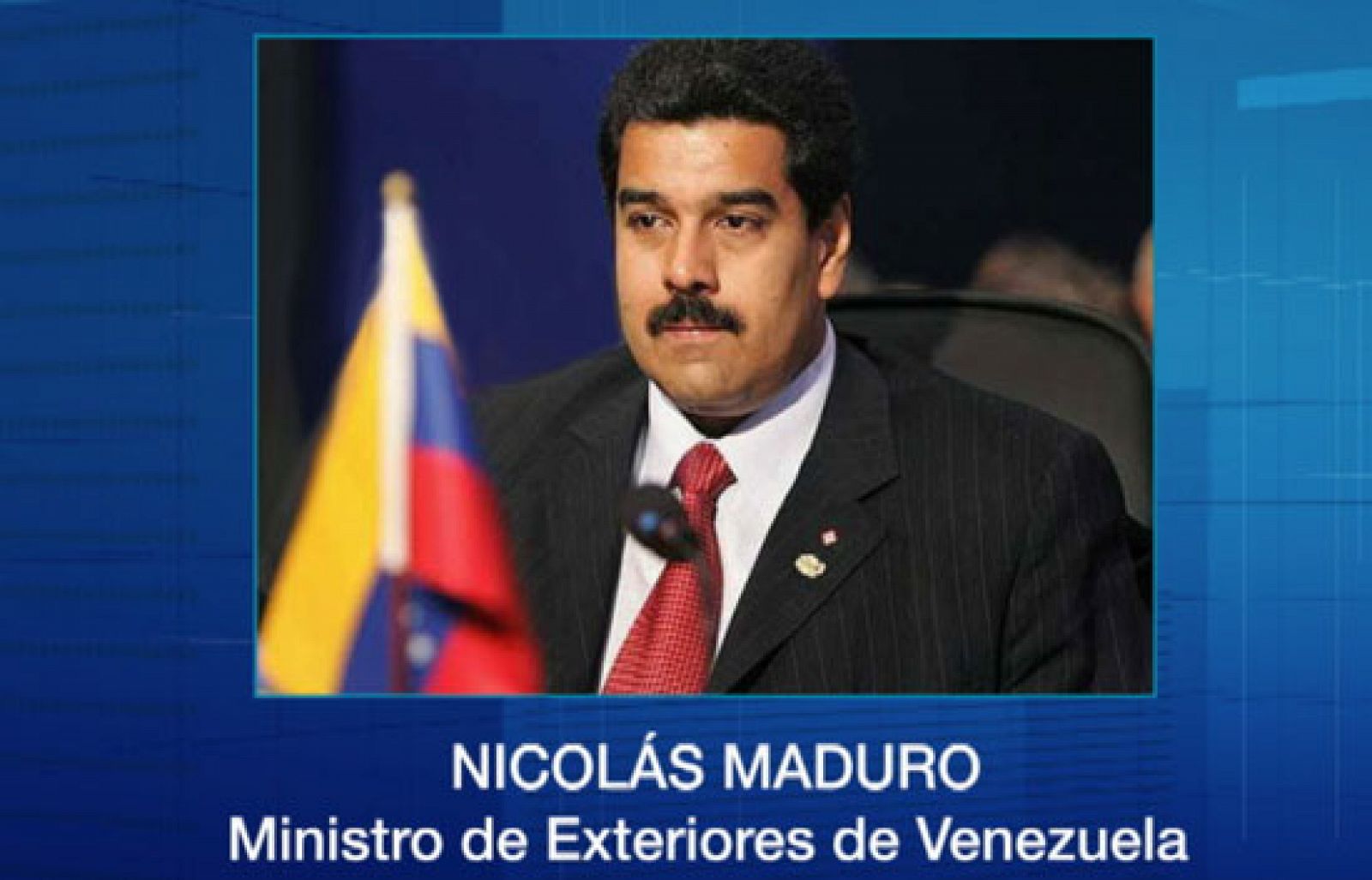 A consecuencia de unas polémicas declaraciones del ministro de Asuntos Exteriores de Venezuela contra el juez Eloy Velasco, que investiga las presuntas relaciones de ETA con las FARC. El gobierno español pide máximo respeto para los jueces, lo mismo que el Consejo del Poder Judicial, pero dice que no quiere comentar esas palabras para no avivar la polémica. Y el PP vuelve a pedir que Rodríguez Zapatero de explicaciones en el Congreso.