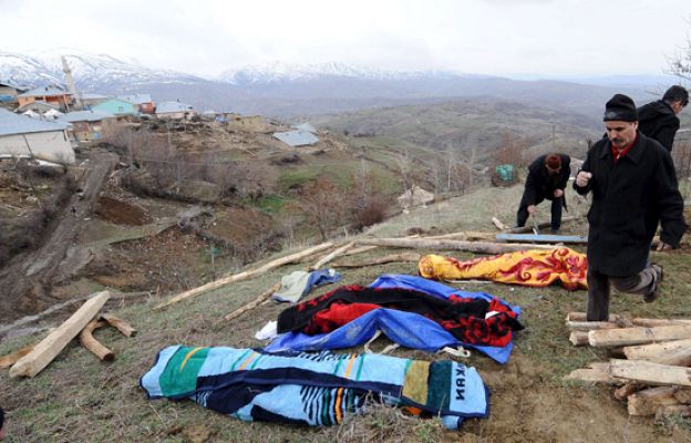 Telediario 1 - Telediario 1 - 08/03/10