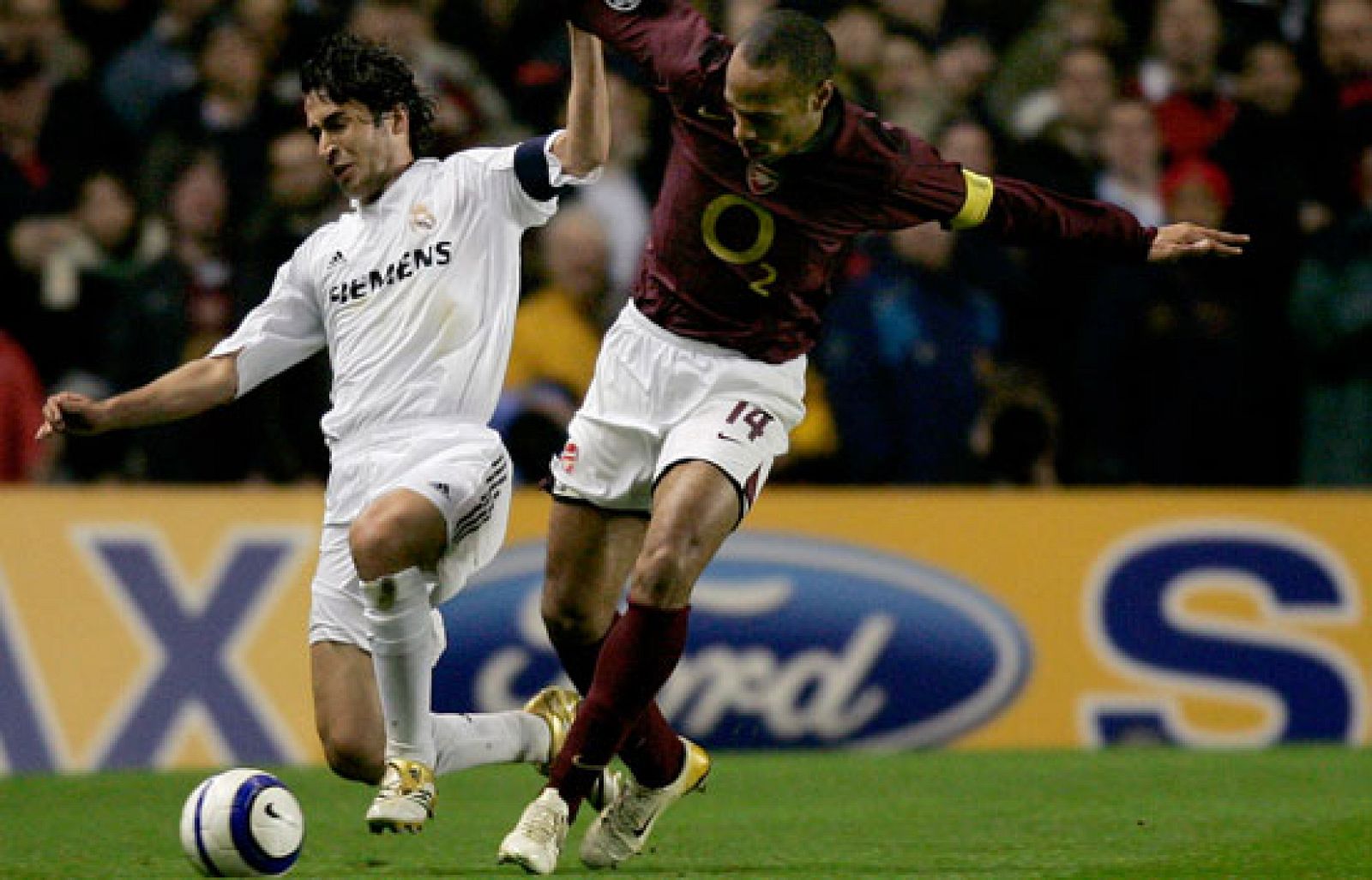 Henry finiquita la esperanza blanca - Champions League | Ver