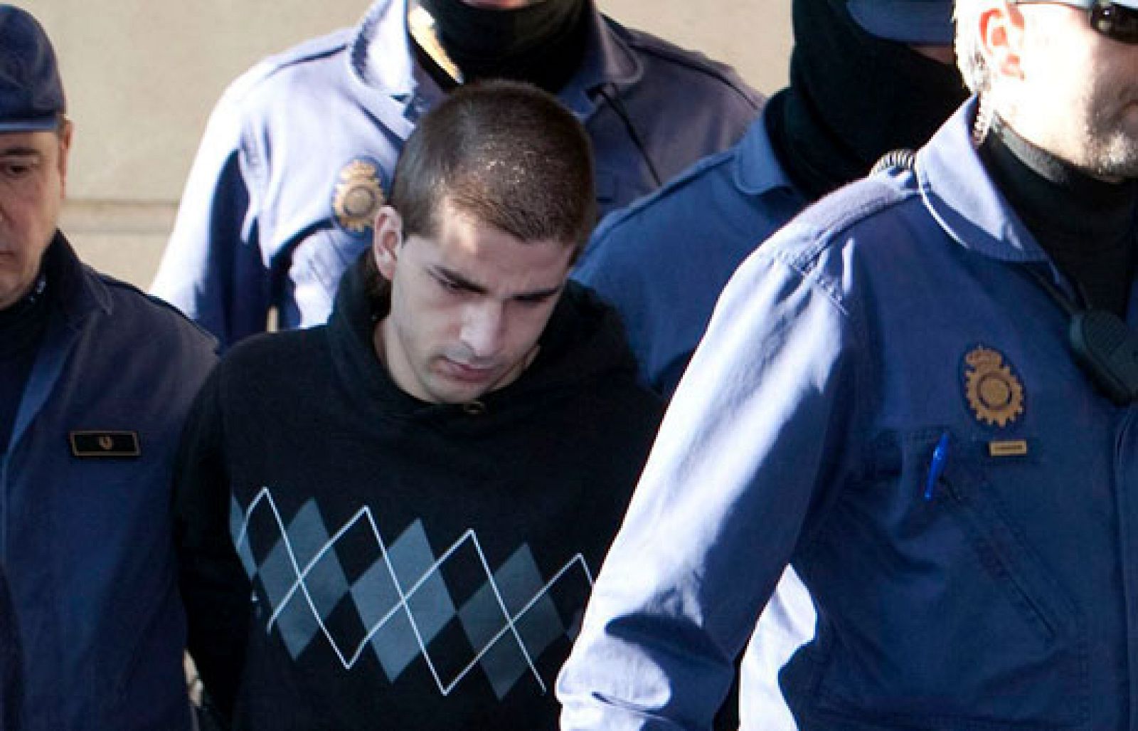 Declaran en Sevilla testigos e imputados por la desaparición de Marta del Castillo | Ver