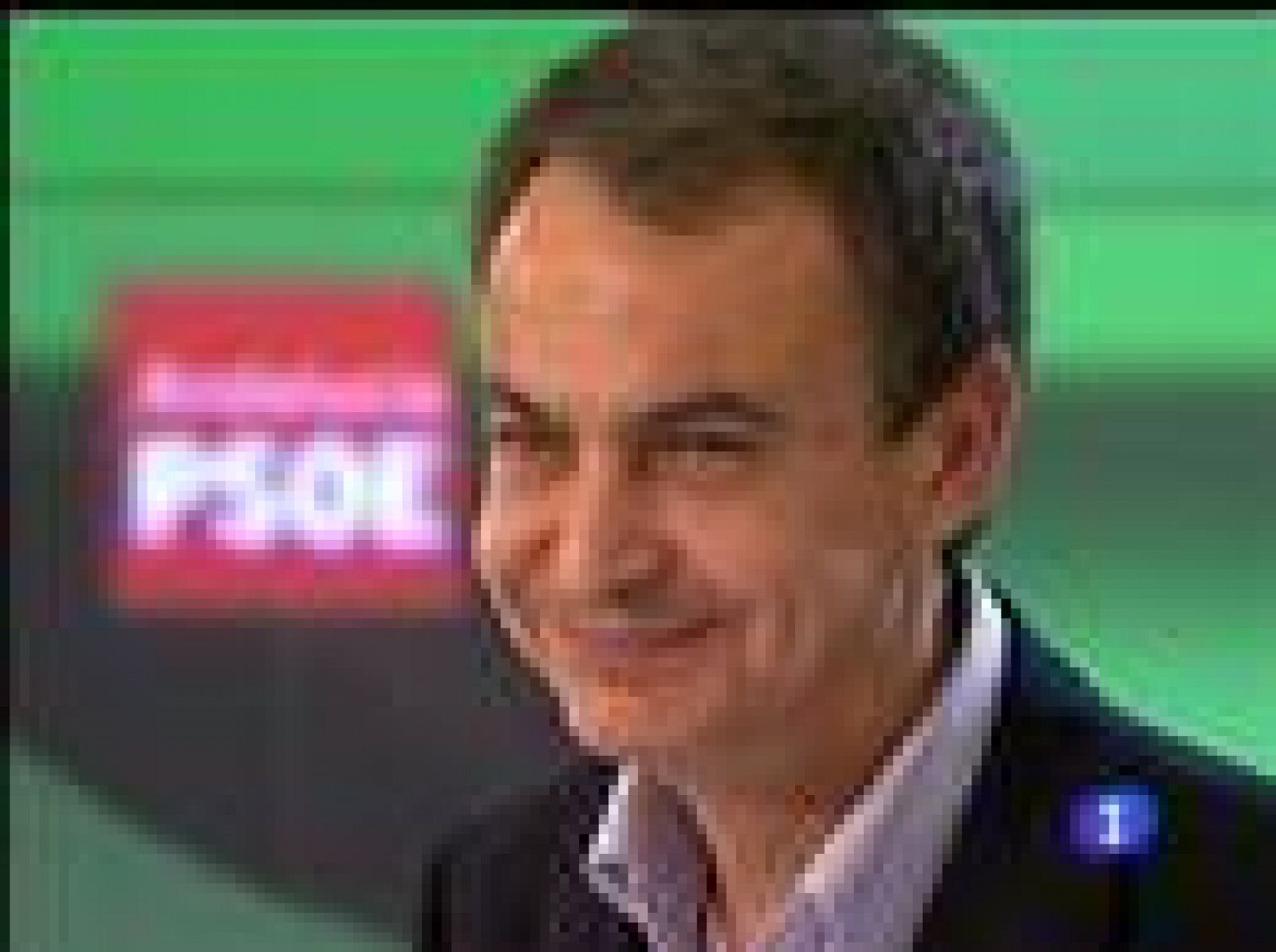 José Luis Rodríguez Zapatero ha criticado al PP por su actitud contra la crisis y por llamar a la rebelión fiscal.