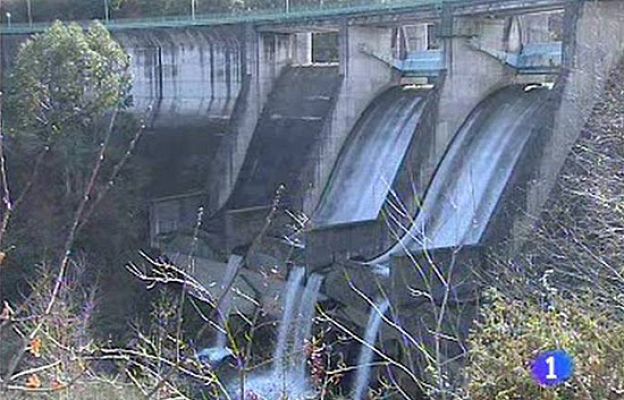 Reporteros del Telediario - España país con mas presas y embal