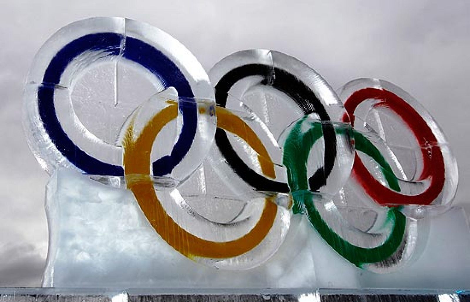 Sumario de la primera jornada de los X Juegos Paralímpicos Vancouver 2010.