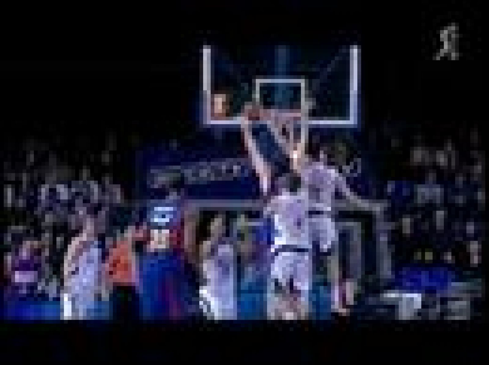 Baloncesto en RTVE: Regal FC Barcelona 79-72 CB Granada | RTVE Play