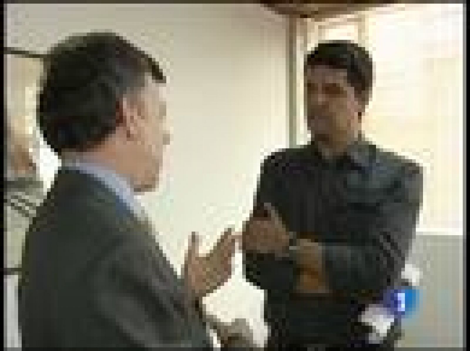 Colombia vota por la continuidad de las políticas del presidente Uribe | Ver