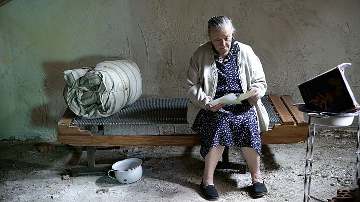Cuéntame cómo pasó - La habitación de arriba