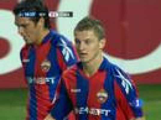 Champions League - Necid asusta al Sevilla (0-1)