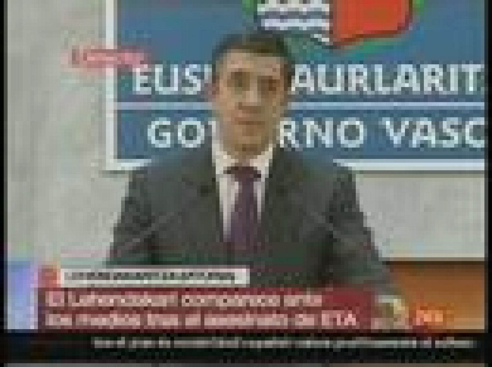 El lehendakari vasco, Patxi López, ha condenado el asesinato a manos de ETA del policía francés Jean-Serge Nérin y ha señalado que "cualquier persona asesinada por la banda terrorista es uno de los nuestros". Ha asegurado que "ETA no respeta ni fronteras ni instituciones". "Son asesinos aquí, en Francia y en cualquier sitio", ha aseverado.