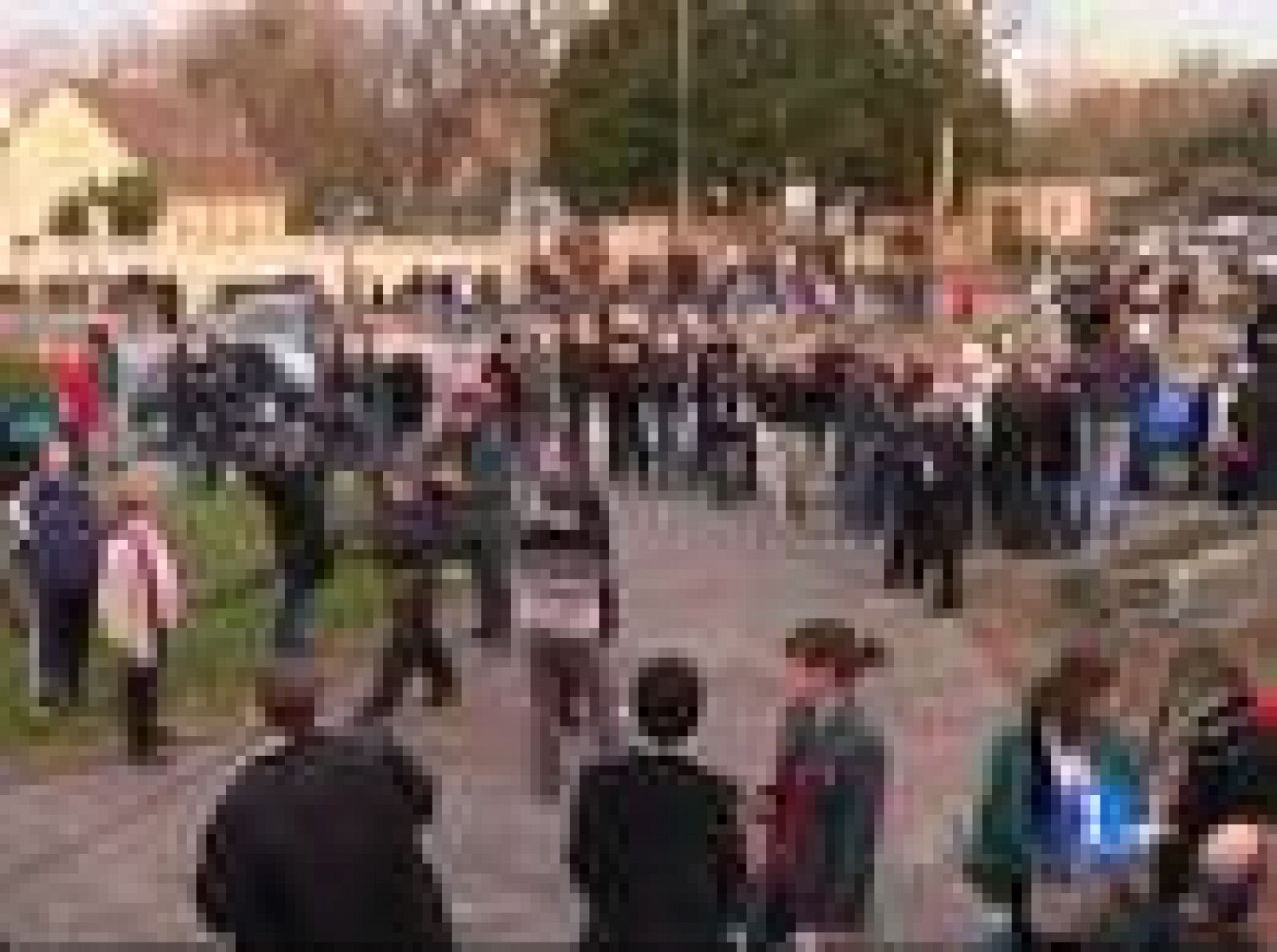 Francia castigará con dureza a los terroristas que mataron al policía en Dammarie les Lys | Ver