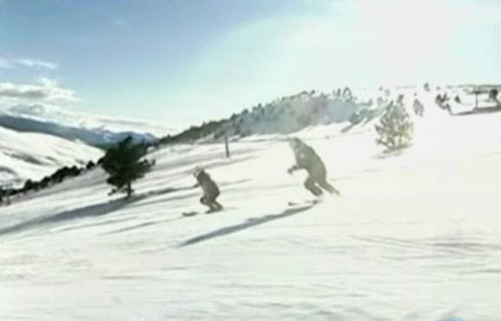 Jon Santacana demuestra a TVE como es bajar a más de 100Km por hora sin ver nada, asombroso.