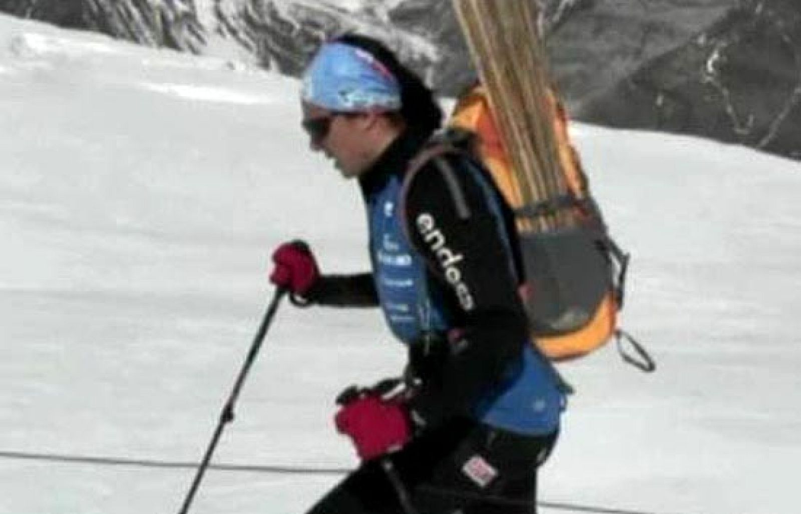 La montañera Edurne Pasaban ya se encuentra en el campo 2 del Annapurna, donde la noticia es el excesivo calor, que dificulta el camino de la expedición al ablandar la nieve.