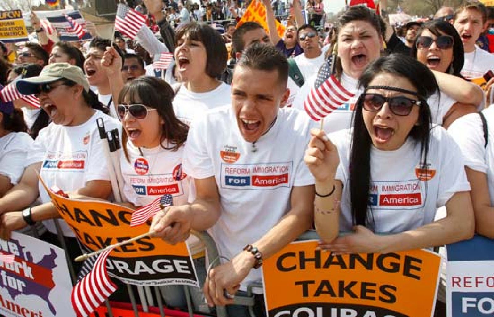 División de opiniones en Estados Unidos sobre la reforma sanitaria aprobada en el Congreso | Ver