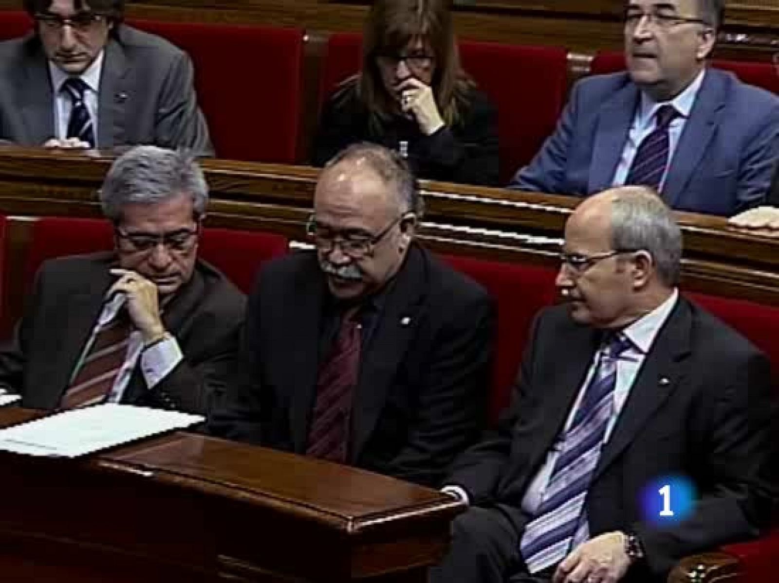 El tripartito impide el cese de la cúpula de Interior por su actuación en el incendio de Horta | Ver