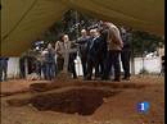  - Exhumada una fosa en Valencia