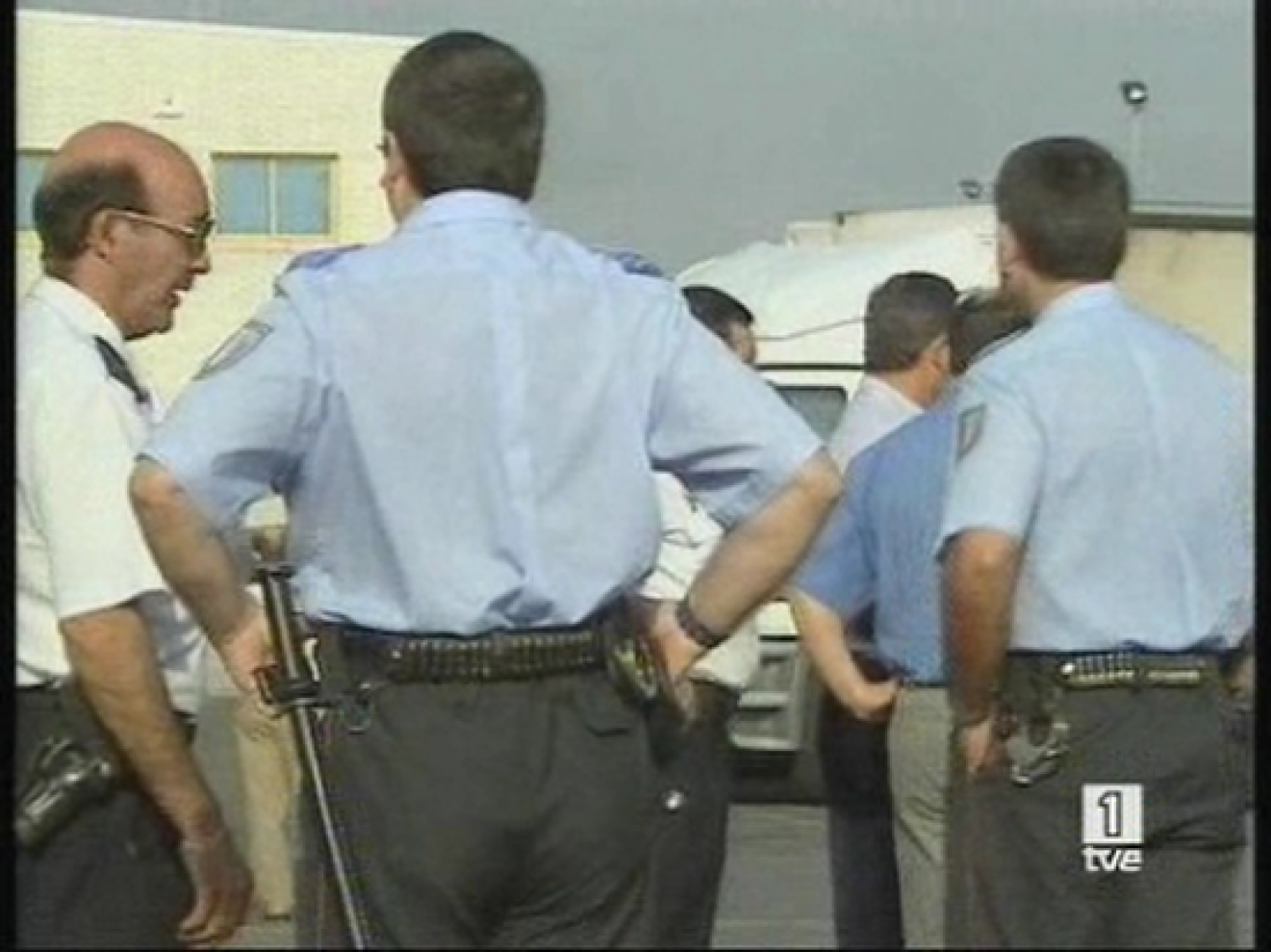 Informe Semanal analiza los últimos casos de guardias de seguridad del Metro de Madrid denunciados por agresiones y expone la situación de la seguridad privada en España.