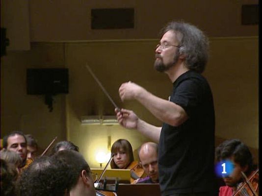 Orquesta y Coro de RTVE - Nuevo director de la orquesta RTVE