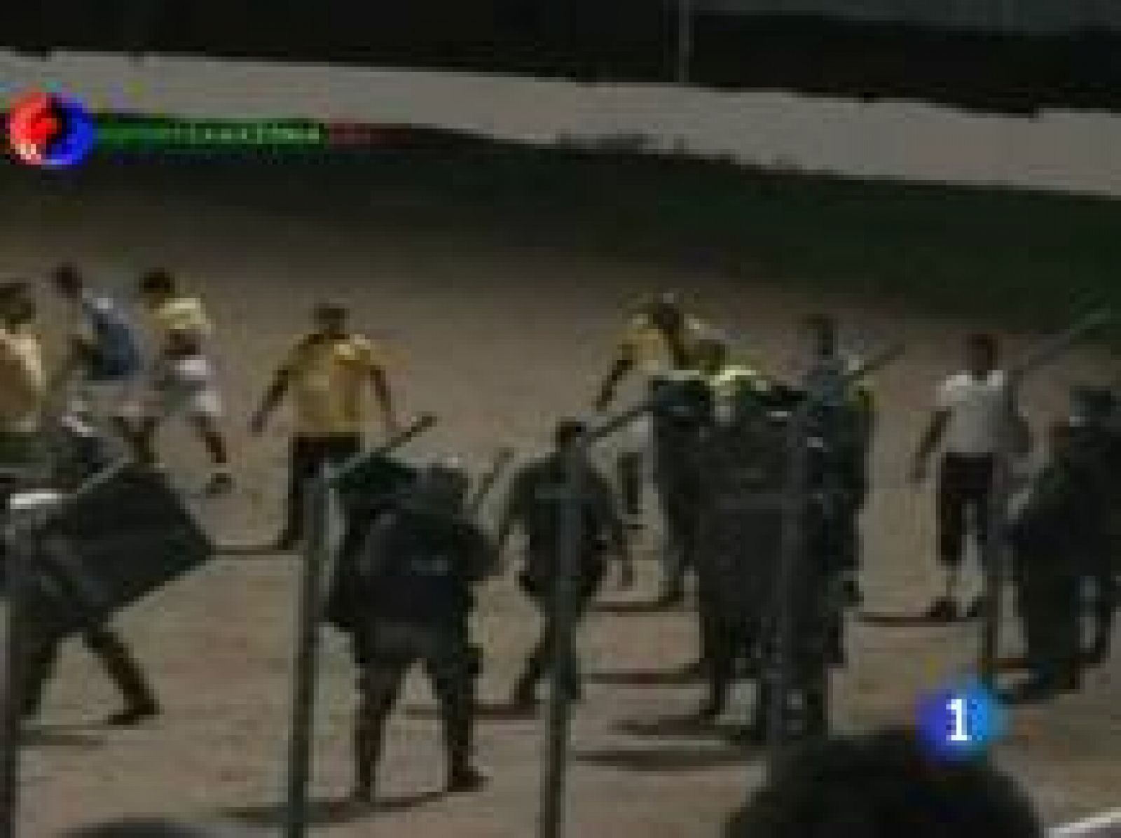 Jugadores gaseados en Brasil | Ver