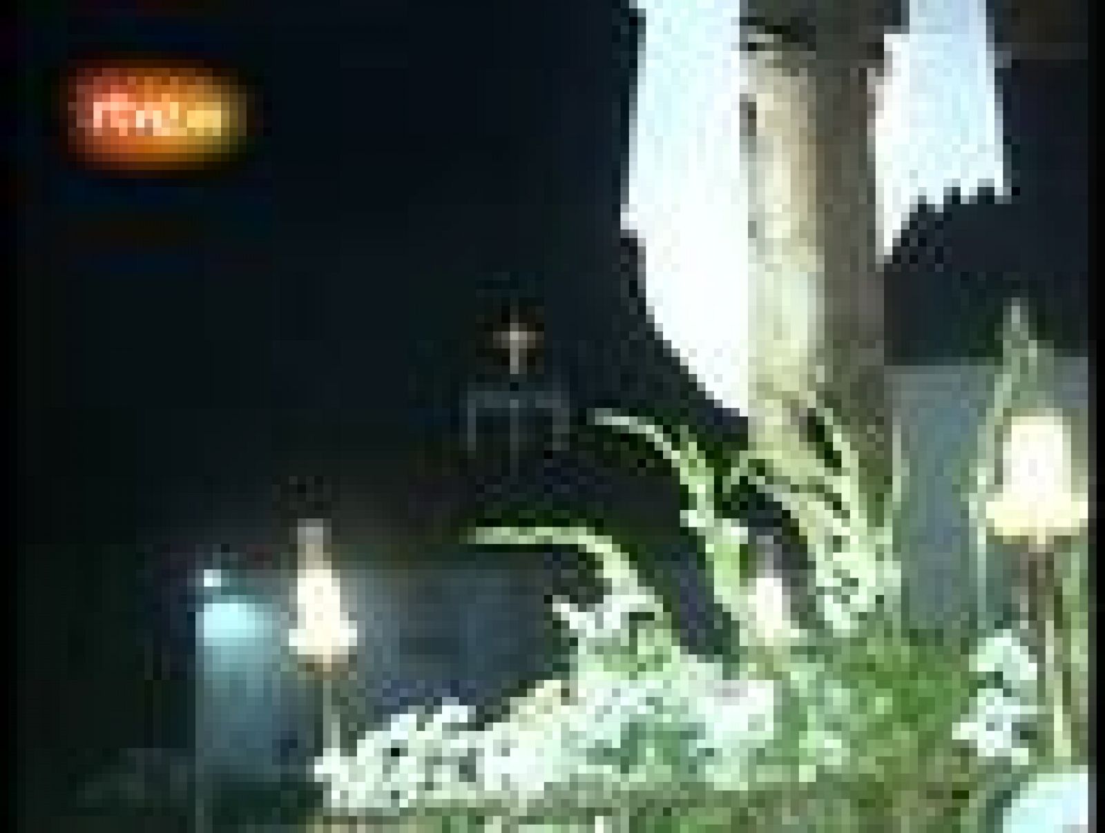 Los mineros de Ponferrada sacan en procesión a la Dolorosa y al Santísimo Cristo en recuerdo de los compañeros que murieron en un accidente.