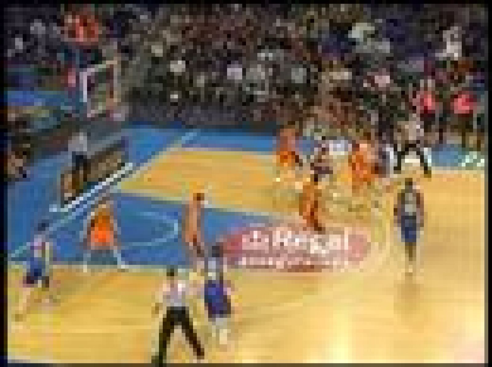 Baloncesto en RTVE: Barcelona 71-66 Ayuda en Acción | RTVE Play