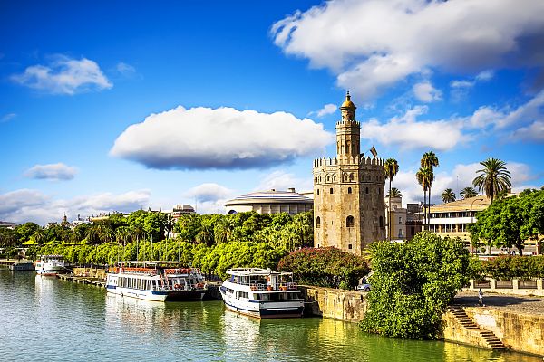 Sevilla, la ciudad y el río II
