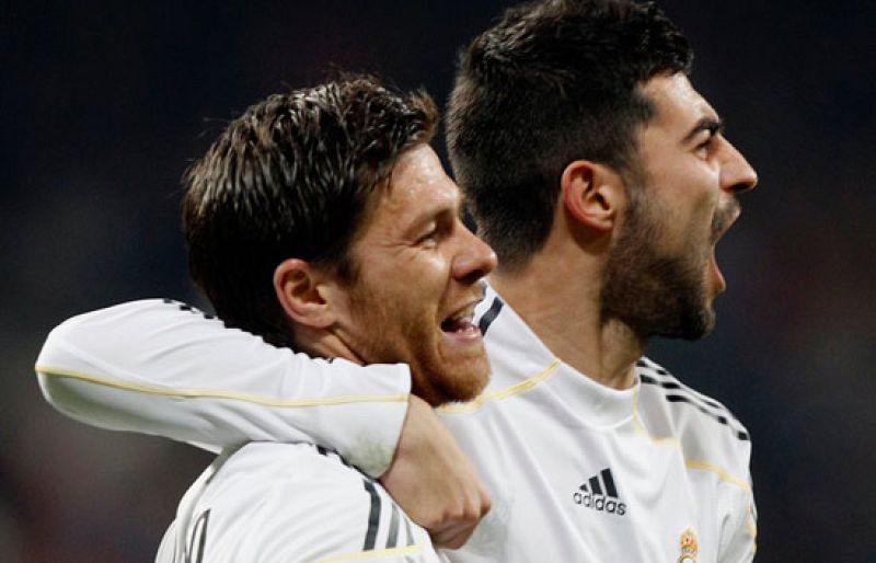 Xabi Alonso, protagonista en el derbi