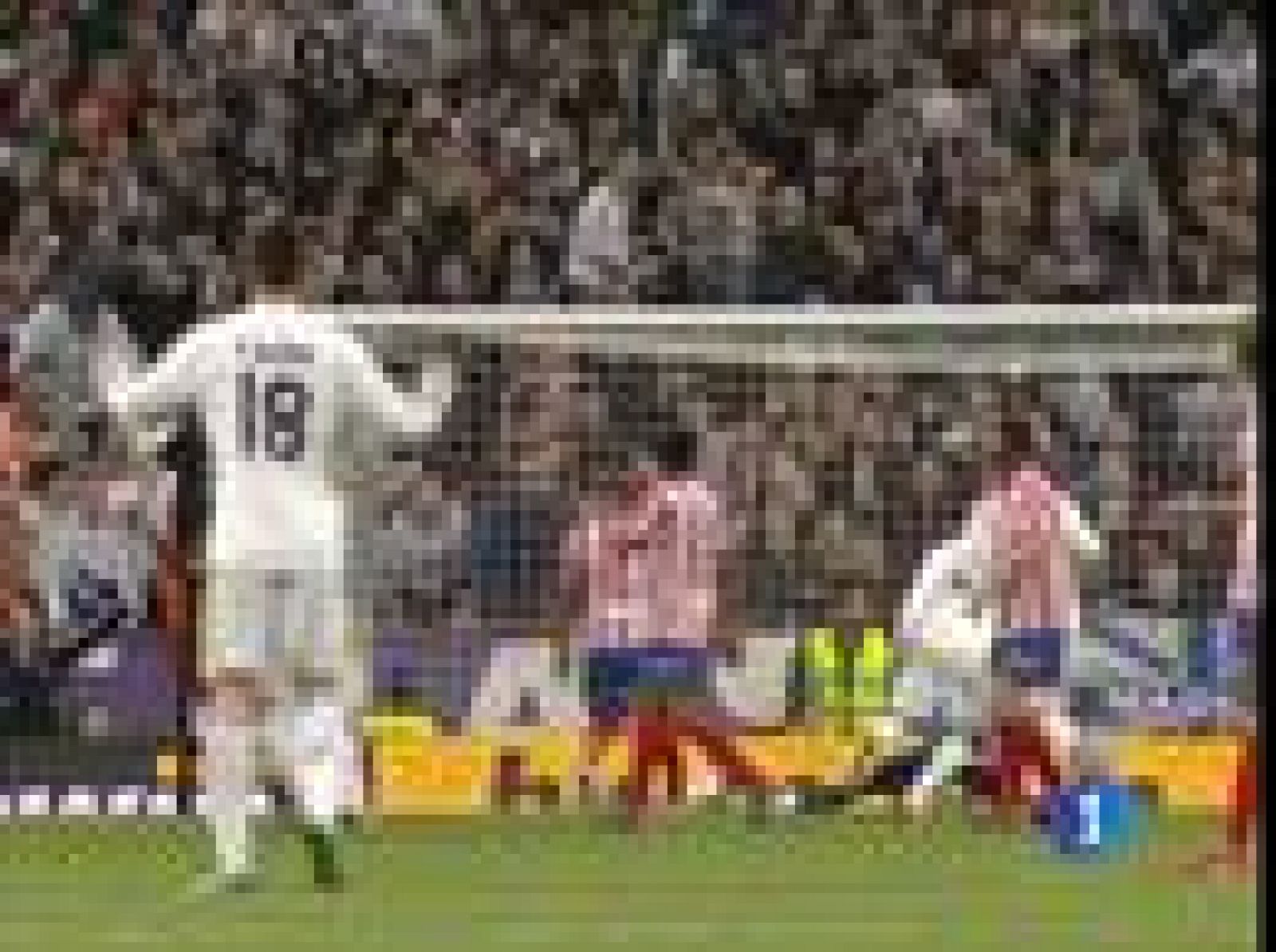 Diez años sin ganar en el Bernabéu convierten la visita al campo del Madrid en una película de terror para el Atlético. 