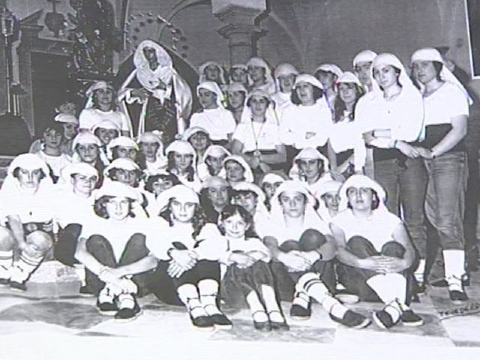 No ha pasado tanto tiempo desde que aparecieron las primeras costaleras | Ver