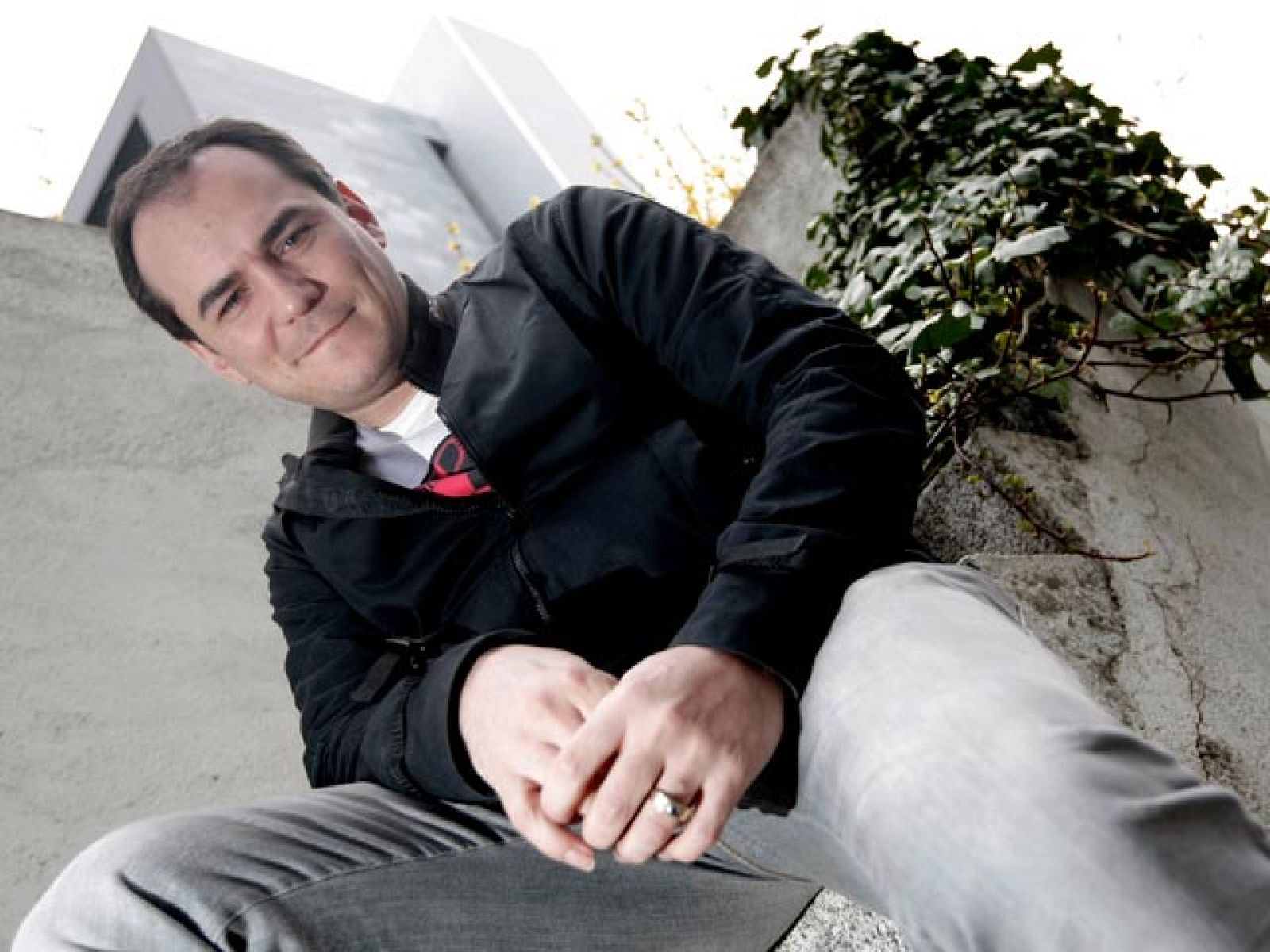 Hemos estado con él en el estudio de grabación.