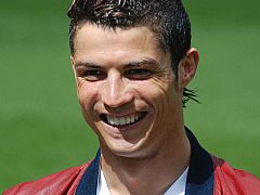 Entrevista completa a Cristiano Ronaldo: 'Espero pasar muchos años aqui'