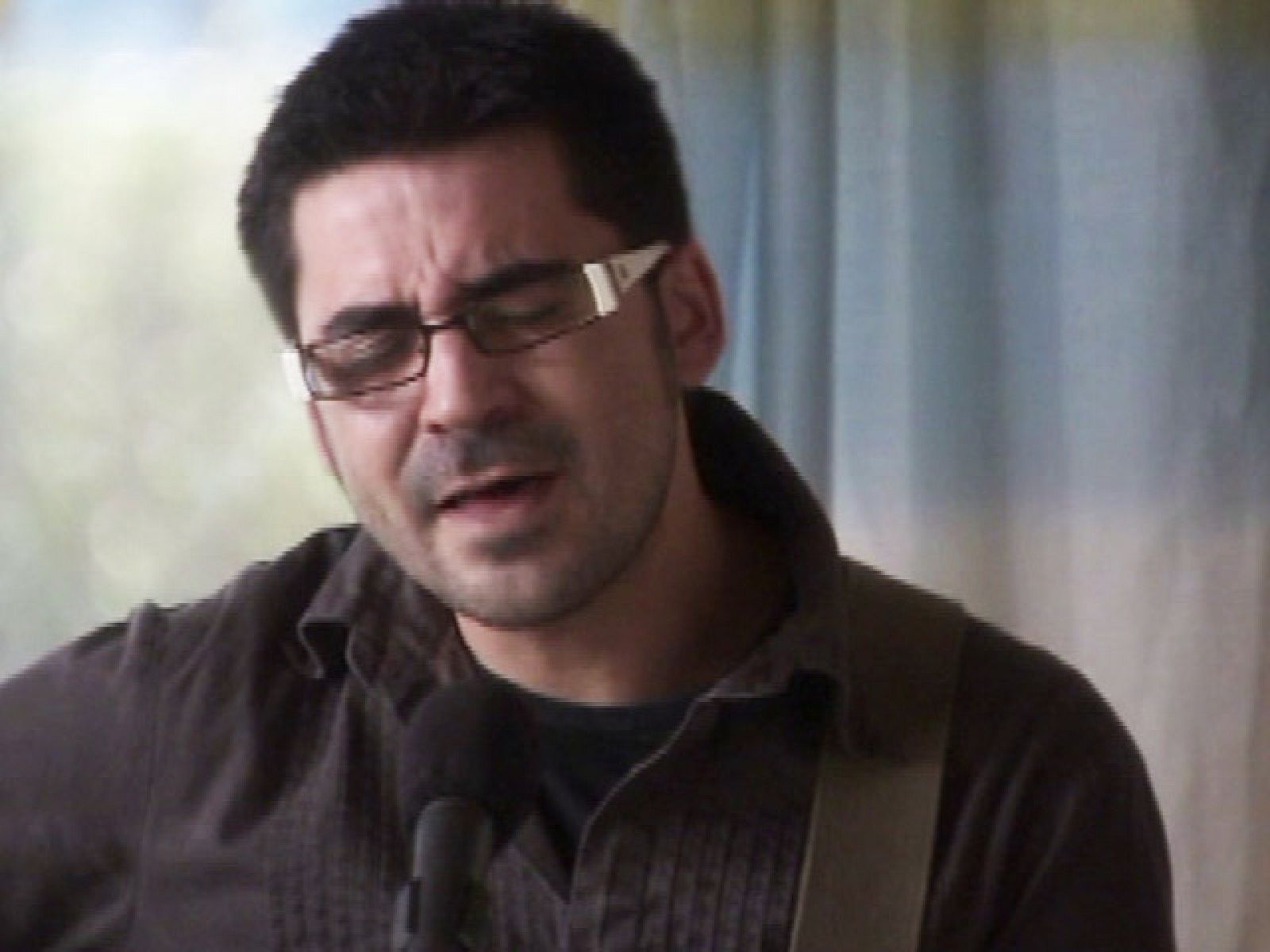 Propuesta para el nuevo Himno de La Unión. Interpretada por Dani Flaco (Capítulo 15)