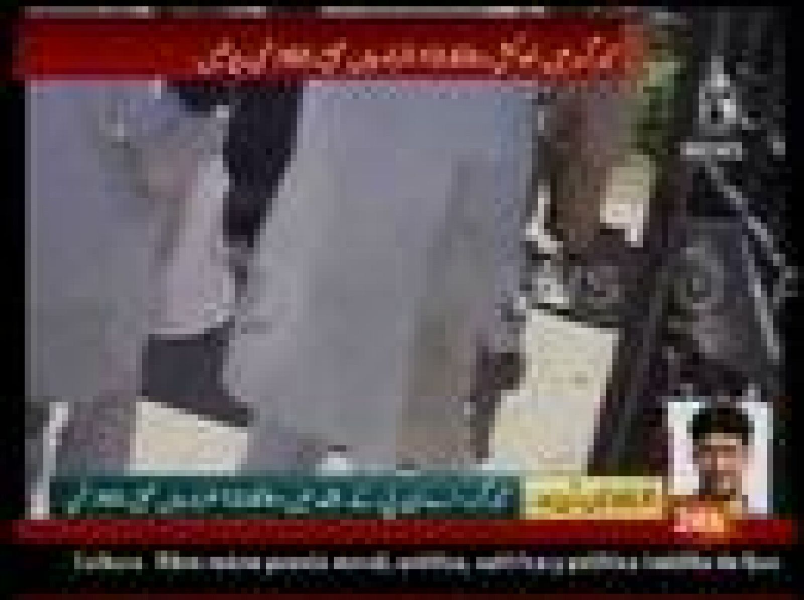 Una oleada de atentados en la ciudad de Peshawar, al norte de Pakistán, ha dejado 38 muertos en un acto electoral de un partido pastún y en un intento de asalto del consulado estadounidense.