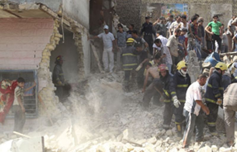 Sólo un mes después de las elecciones Irak sigue dividido 