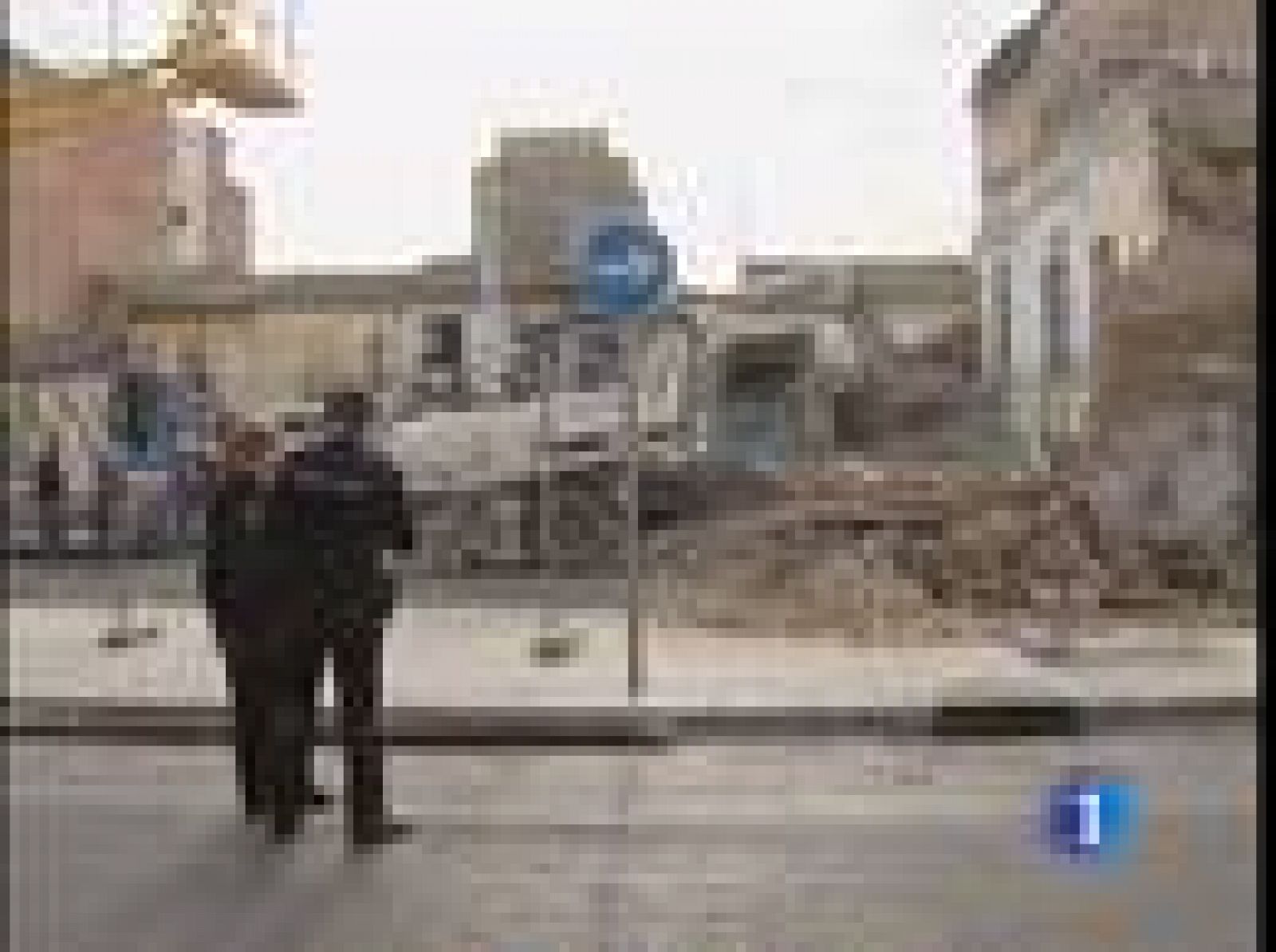 Hoy han comenzado los derribos en el barrio valenciano de El cabanyal | Ver