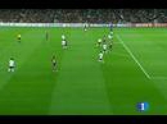 Champions League - Messi, el más listo (2-1)
